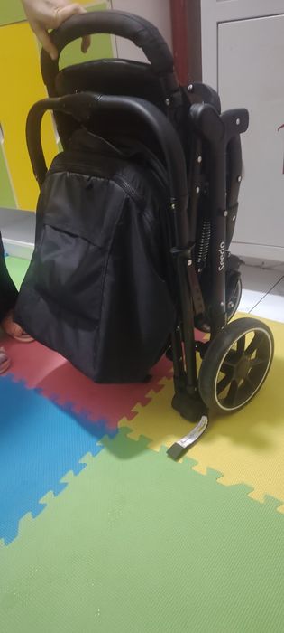 Seedo kolyaskasi sotiladi