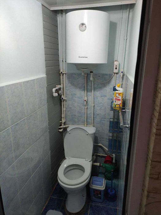 2 хонали квартира сотилади Карши шахар центрдан