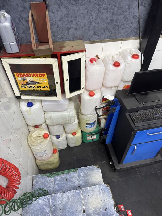 Канистры для масла и другого