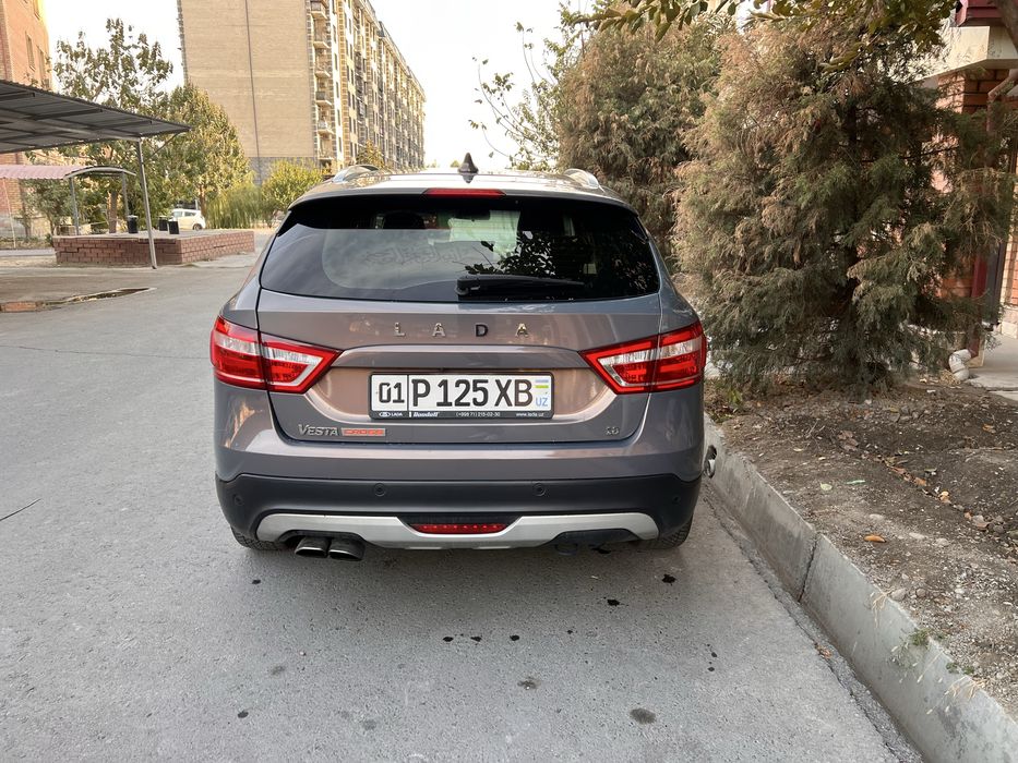 Lada vesta cross sotiladi