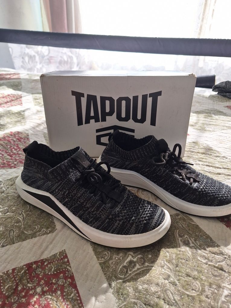 Нови Мъжки плетени маратонки Tapout Knitted Runners

Описание: „Чорап“