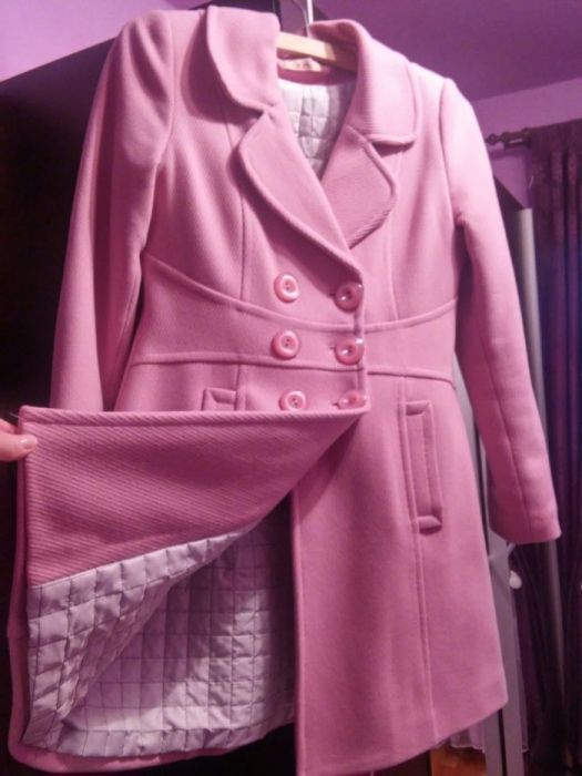 Palton roz deschis marimea 40