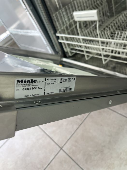 Miele G 6165 scVi XXL Инвертор съдомиялна за пълно вграждане/24 м гар