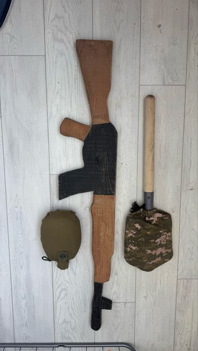 Макет автомата лопата соперная и фляжка