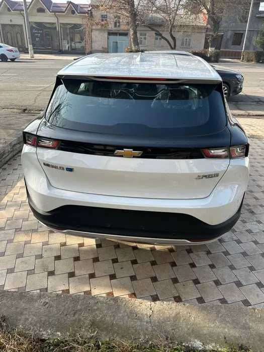 Chevrolet Menlo Sotiladi