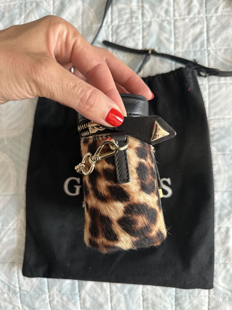 Дамска чанта GUESS Luxe