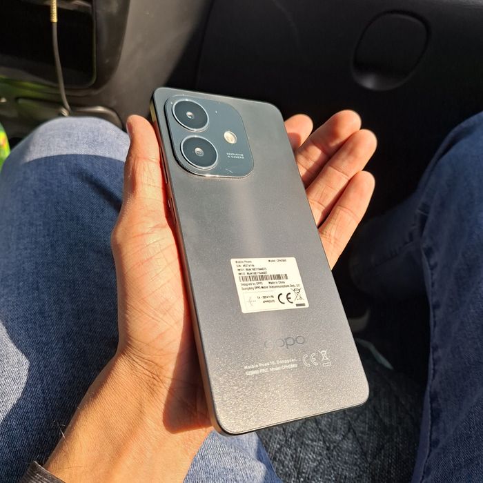 Oppo a40 m sotiladi