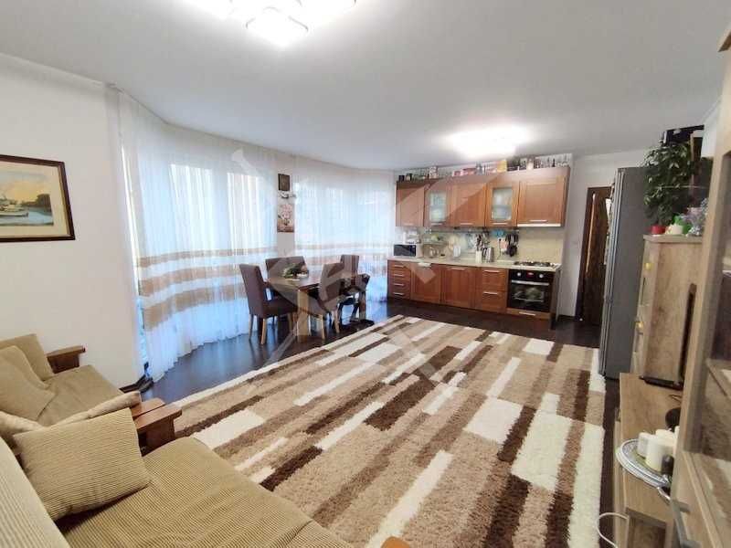 Продава се Тристаен апартамент в к.к. Слънчев бряг - 114 кв.м за 834 €/кв.м - Снимка #2