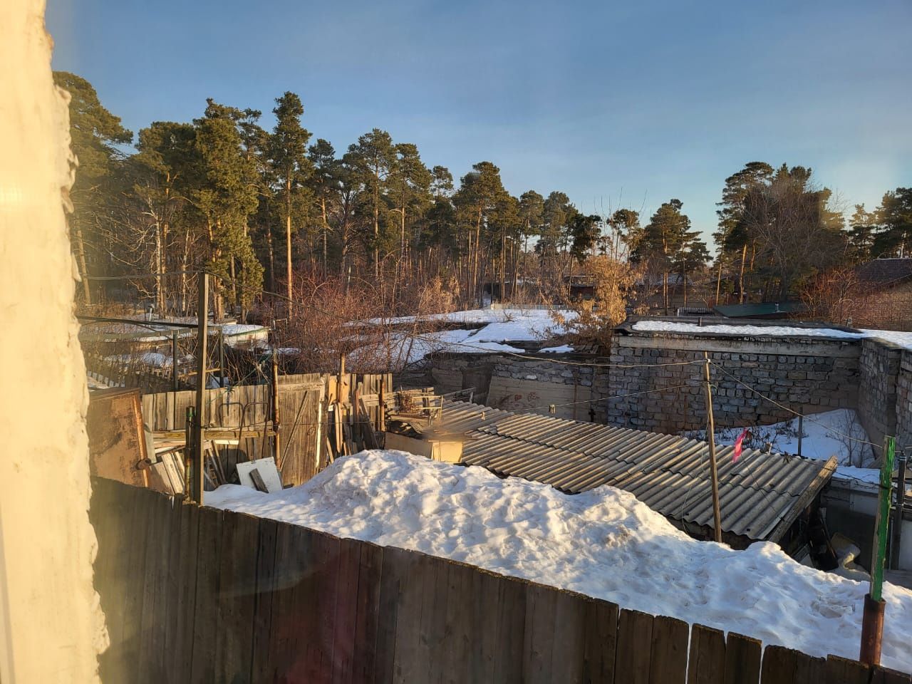 Продам 3 х комн квар. Пригородный мкр., 117 дом. 1 этаж.