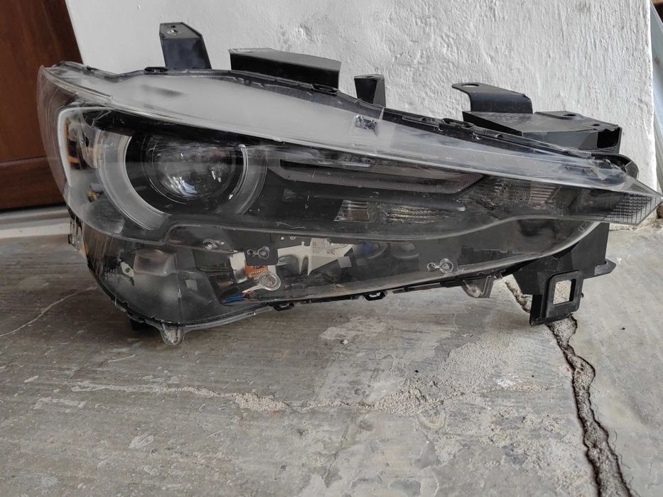 Фарове Mazda CX5 FULL LED 2020 ляв десен/Фарове Мазда ЦХ5/Оригинални