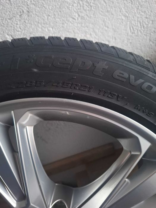 NOU Jante Aliaj Originale Audi 21 Zoll cu cauciucuri de iarna Hankook
