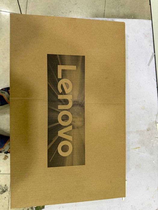 Продам ноутбук Lenova slim