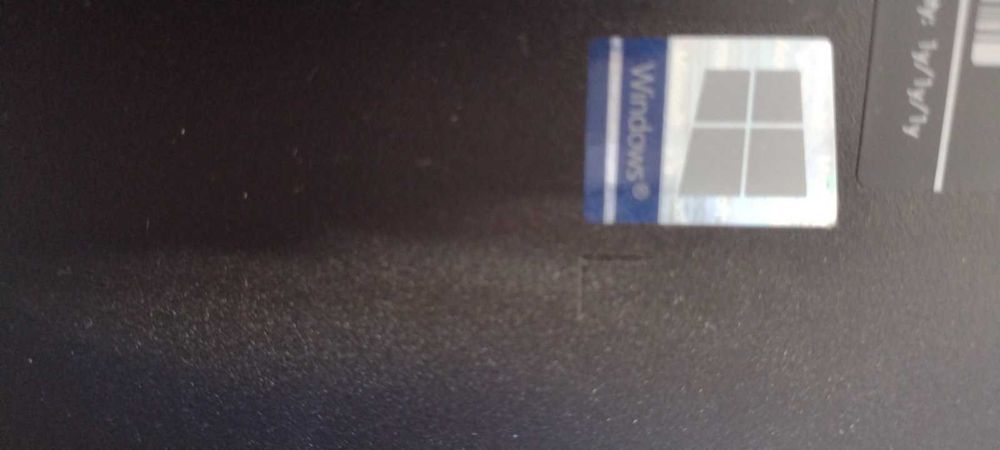 Компютър HP 400 G6 I5-9500 RAM 16GB SSD 250 с Windows 11 pro