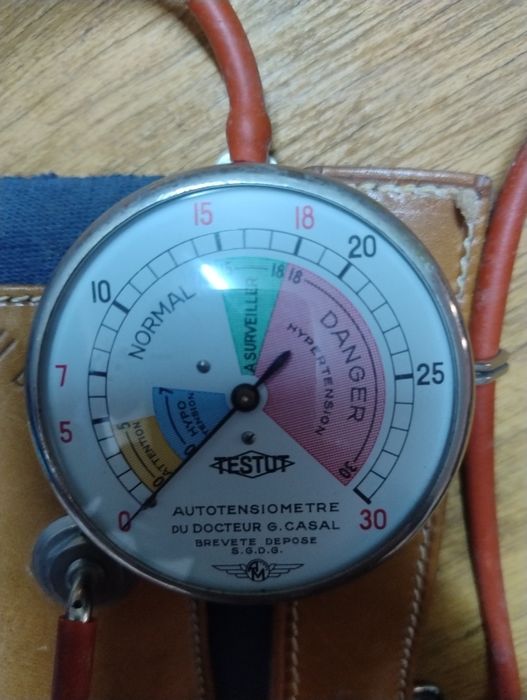 Tensiometru vechi