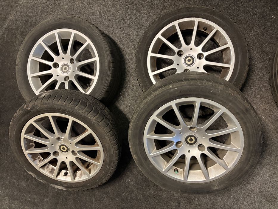 Jante cu cauciucuri Smart ForTwo stare foarte buna cauciucuri OK