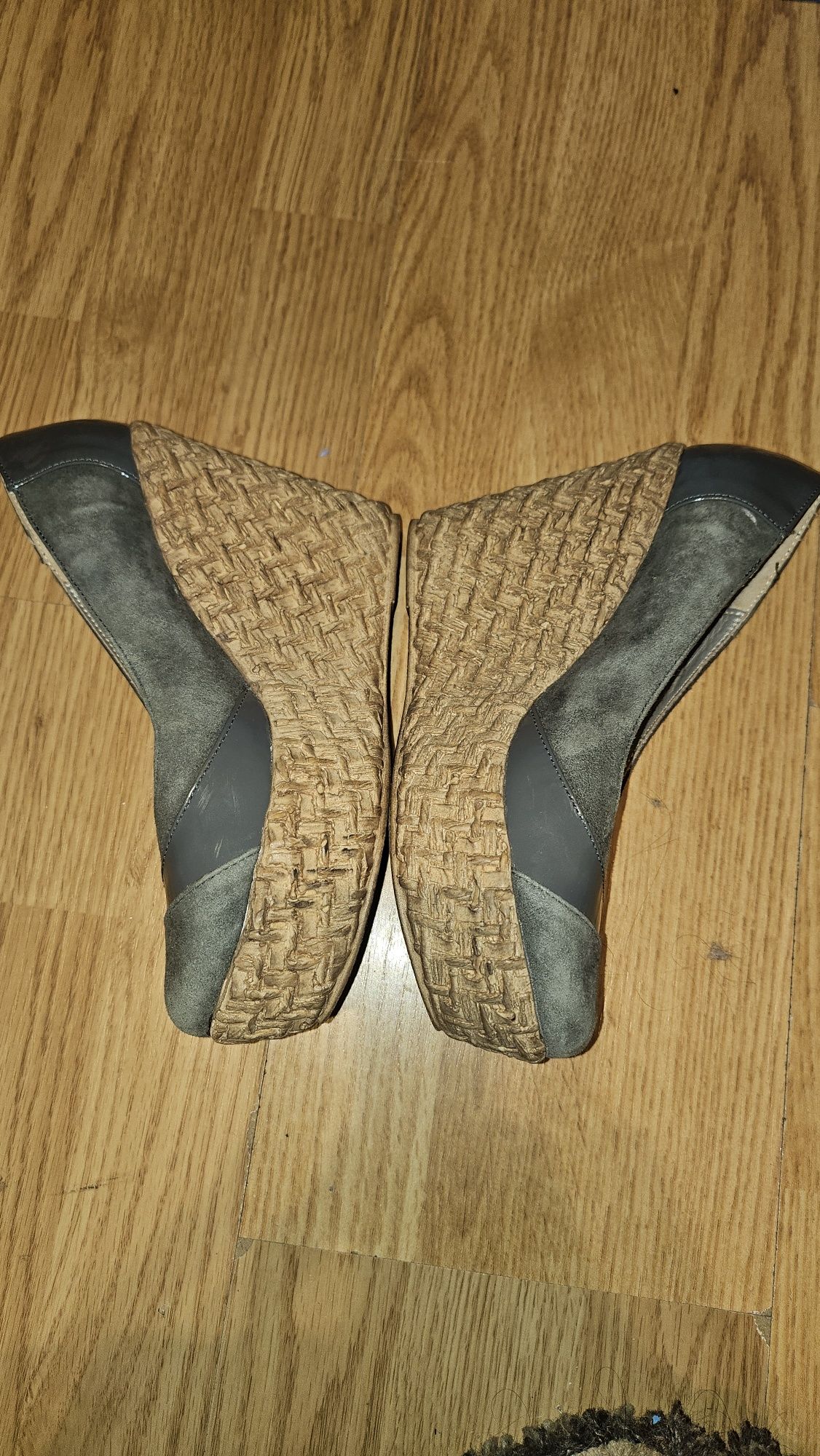 Pantofi cu platforma mar 38