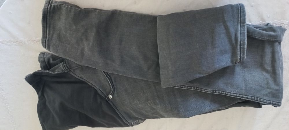 Дънки за бременни