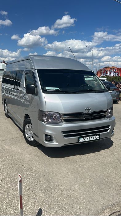 Пассажирские перевозки тойота хайс микроавтобус аренда услуги трансфер