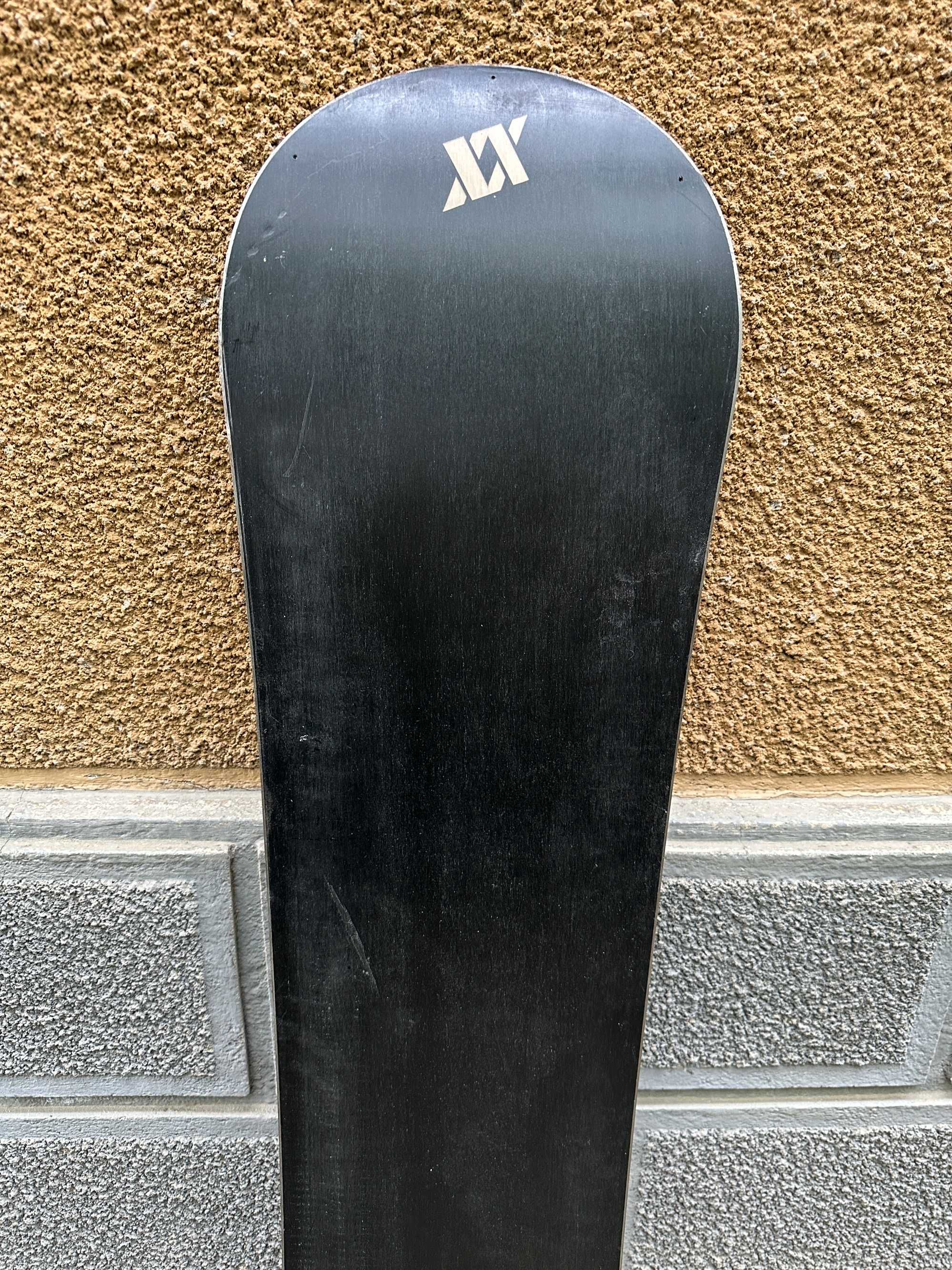 placa snowboard volkl dash L149cm