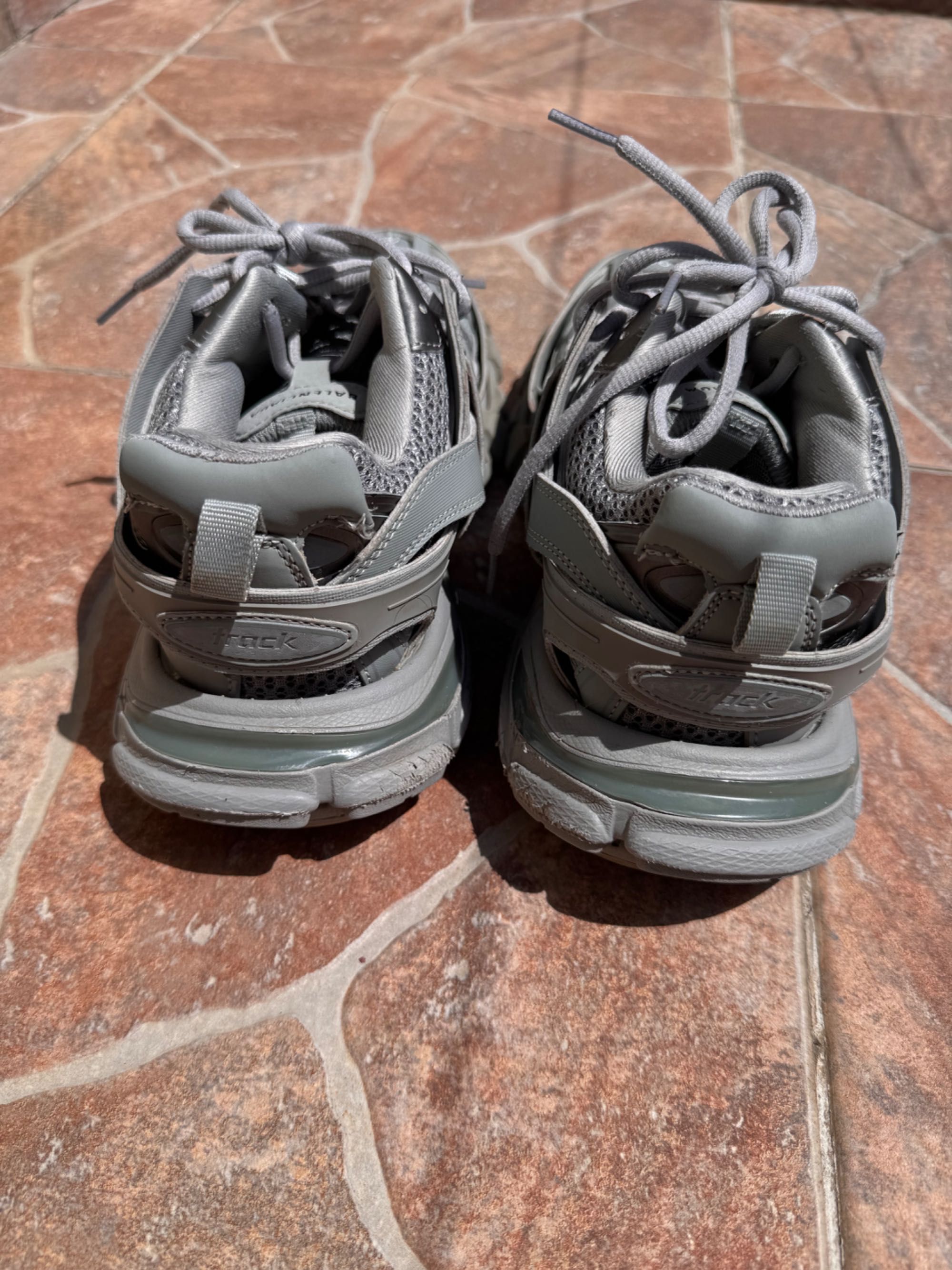 Balenciaga track