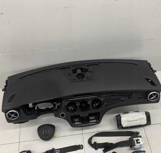 Mercedes Benz CLA w177 facelift kit airbag / plansa de bord / centuri