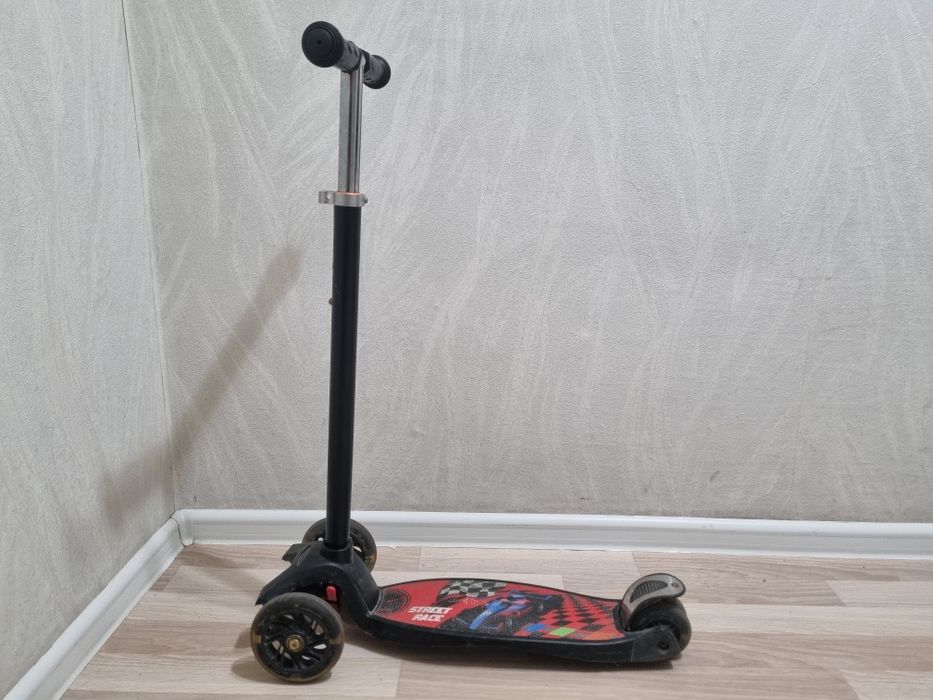 Самокат детский продам