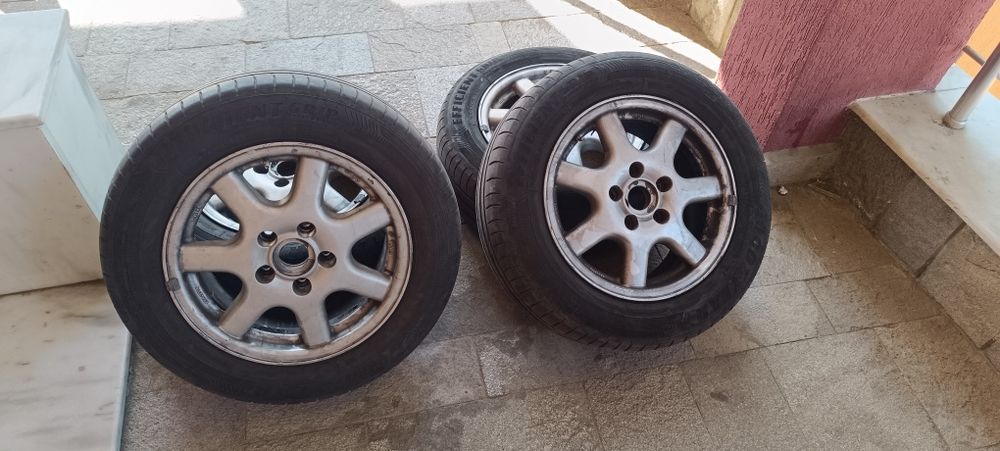 Продавам джанти с летни гуми 195/65/15