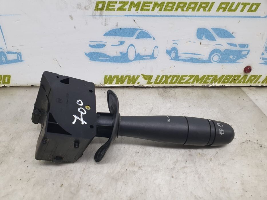 Maneta stergatoare 8200792584 Dacia Logan 1 [facelift] [2007 - 2012]