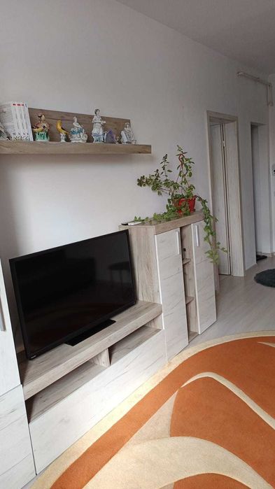 Garsoniera spatioasa si luminoasa la prima inchiriere!