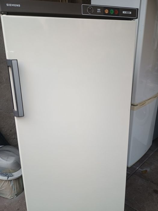 Congelator mare 300 l