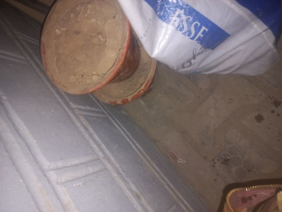 Продаются горшки для цветов