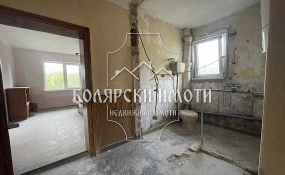 Продава се Многостаен апартамент в Павликени - 100 кв.м за 561 €/кв.м - Снимка #7
