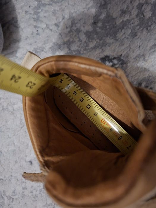 Ghete Bisgaard din piele naturala marimea 26