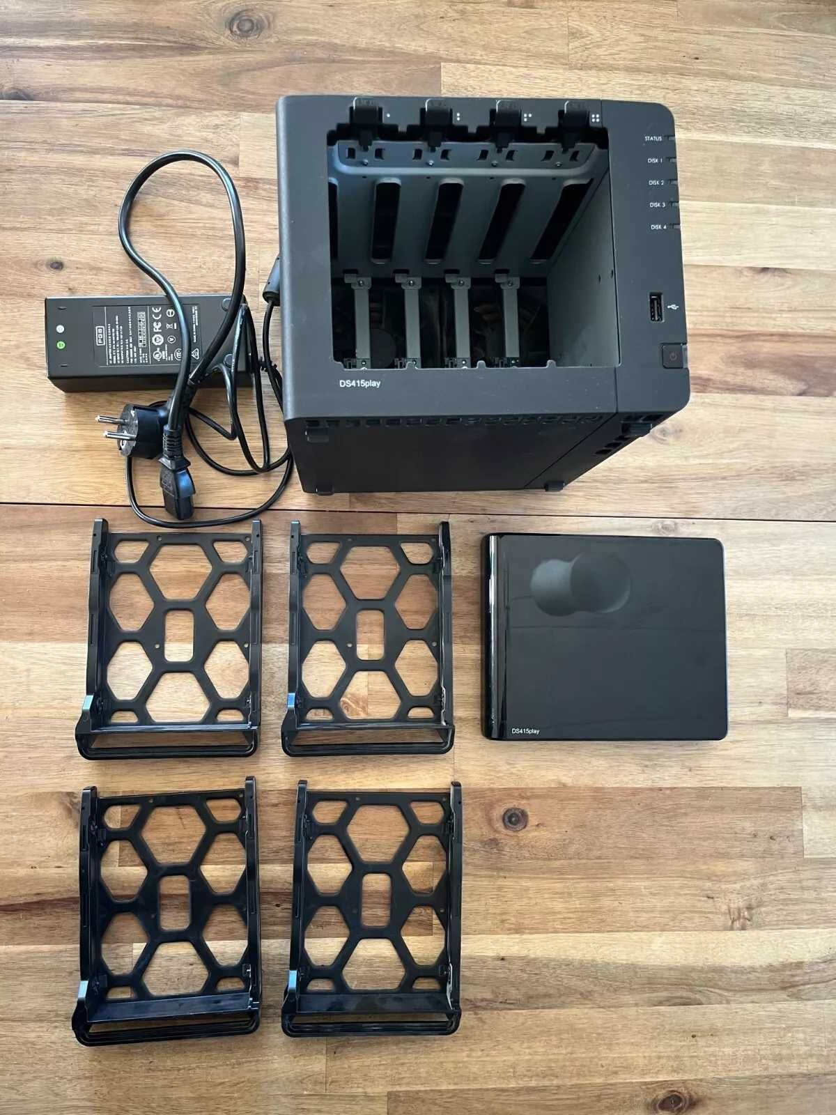 SYNOLOGY DS415 play, NAS сървър DiskStation 4x BAY