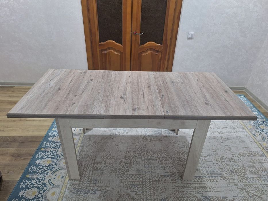 Продам раздвижной стол