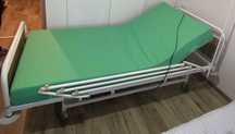 Pat spital electric in stare excelenta (include saltea)