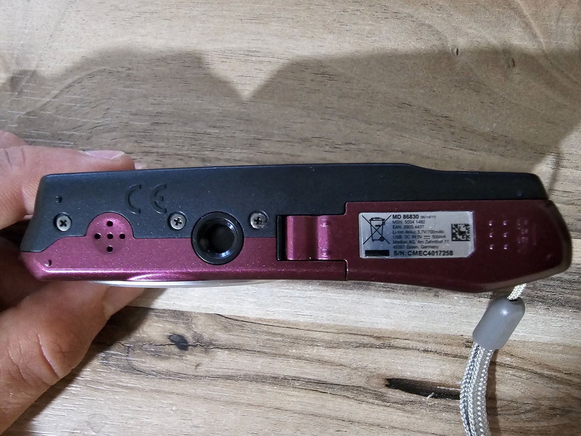 Дигитална камера Medion MD86830 – 14 MP с батерия + SD карта подарък