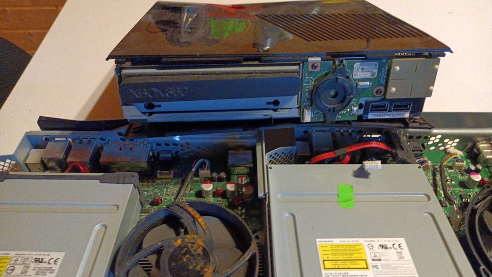 Lot xbox 360 , xbox one defect
