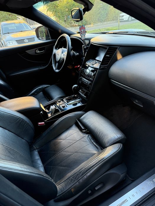 Infiniti fx30ds 2013