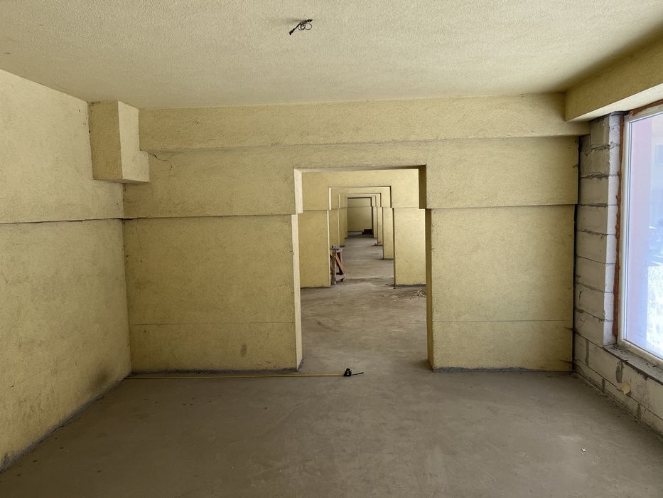 Spatiu birouri / comercial ( variante )