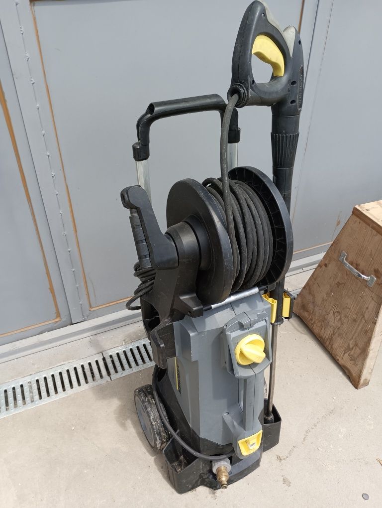 Водоструйка karcher hd5/15