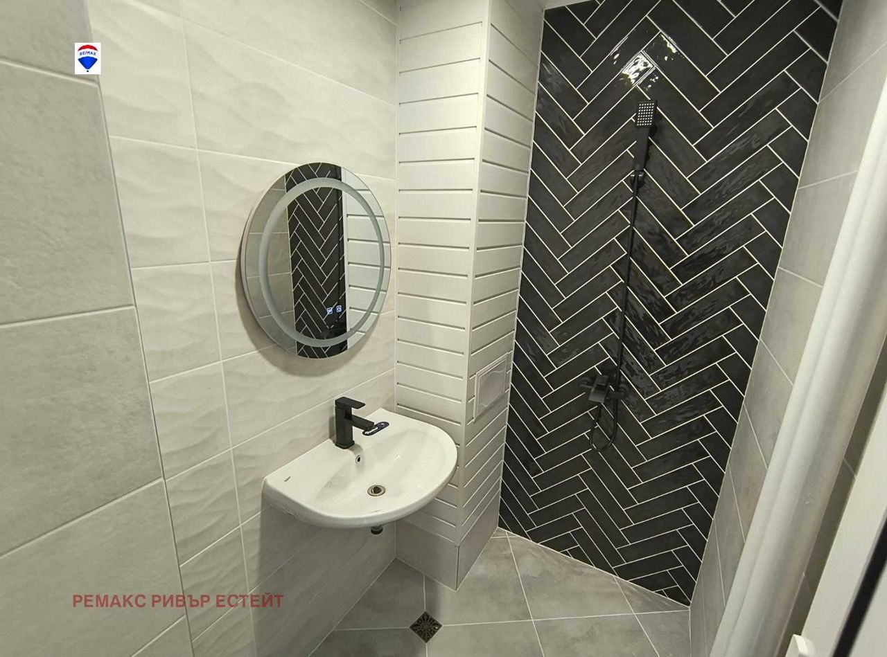 Продава се Тристаен апартамент в Русе, Възраждане - 80 кв.м за 1334 €/кв.м - Снимка #7
