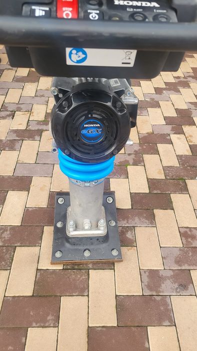 Mai compactor Weber pe acumulator