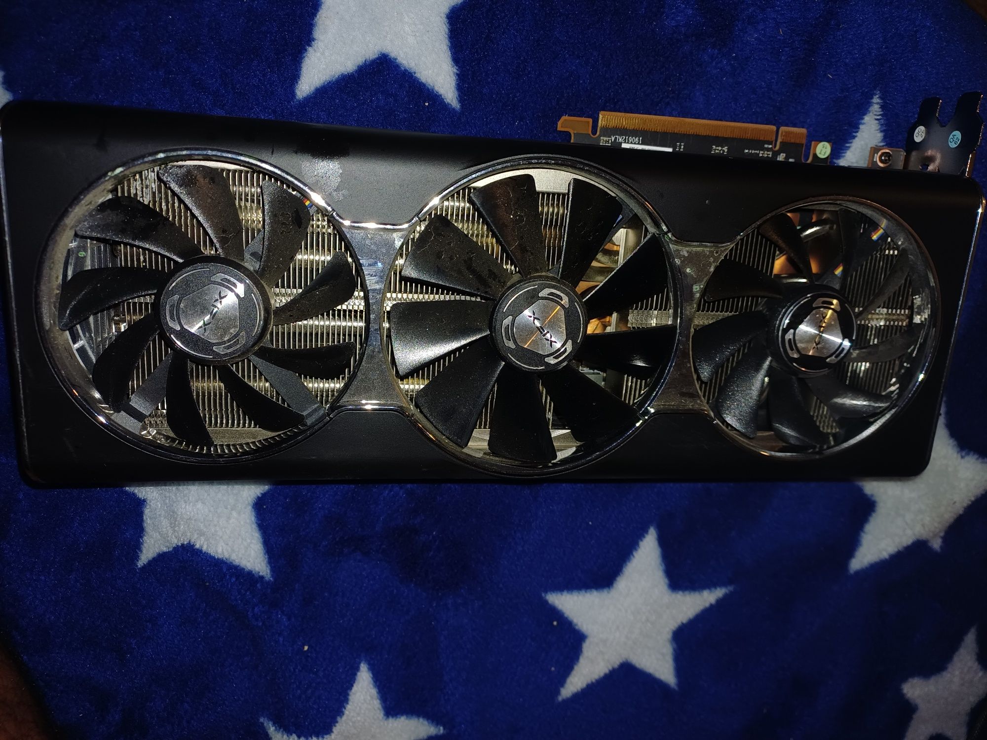 Placa video XFX Radeon RX 5700 XT THICC III Ultra, 8GB GDDR6, 256-bit