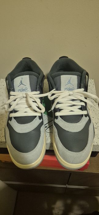 Nike Air Jordan 4 RM