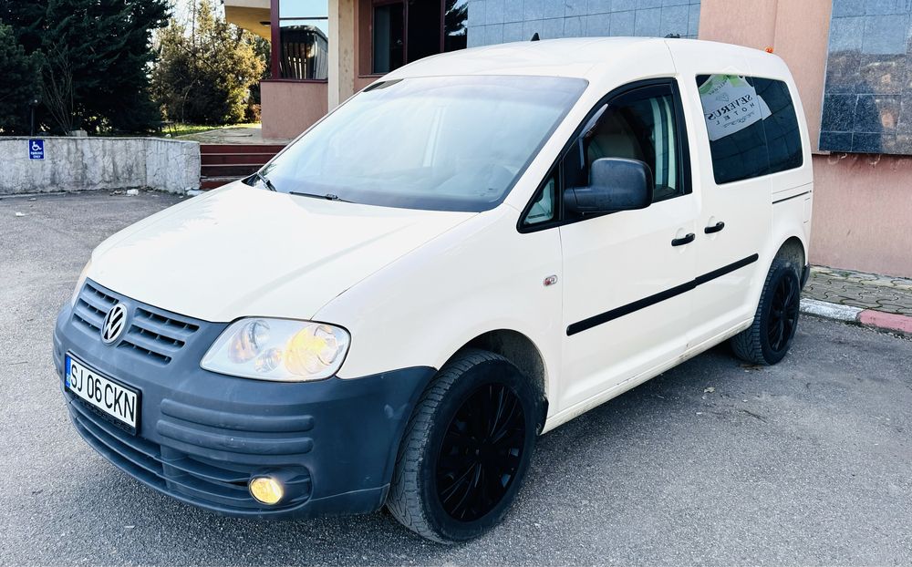 volkswagen Caddy 1,9 tdi, 7 locuri !