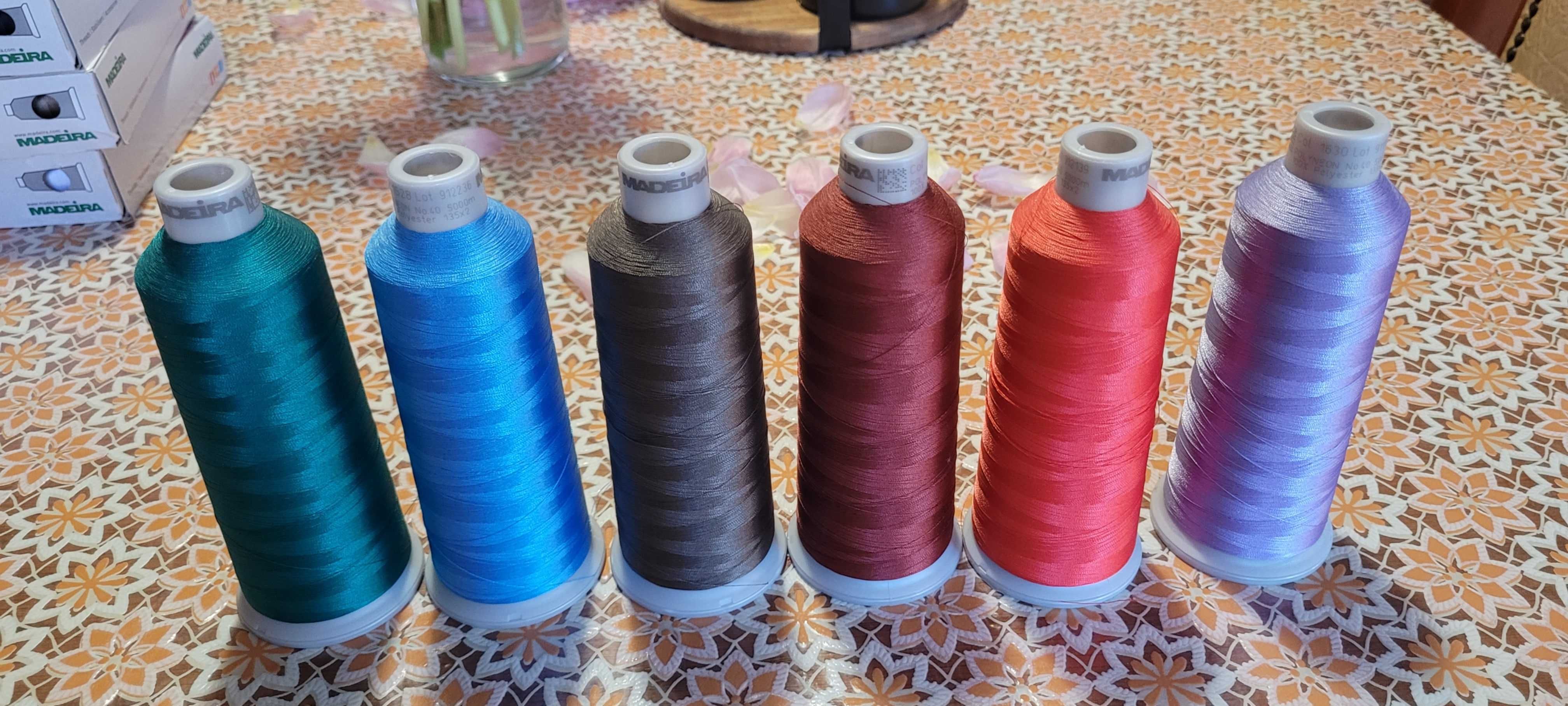 Mașină de brodat Brother Innov-Is F440E + consumabile
