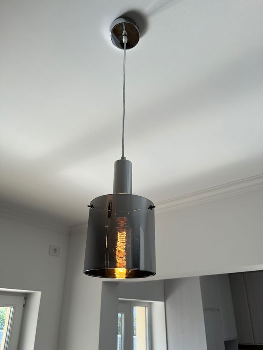 Lampă modernă tip pendul