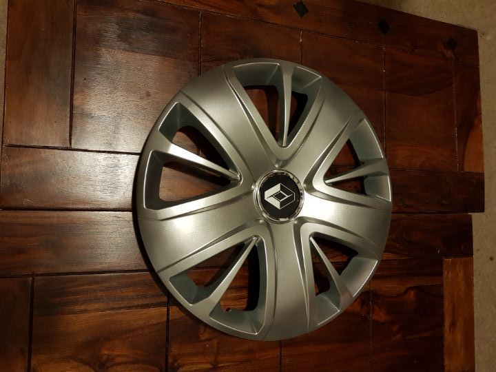 Capace roti Renault R15 La set de 4 buc,Capace janata aliaj