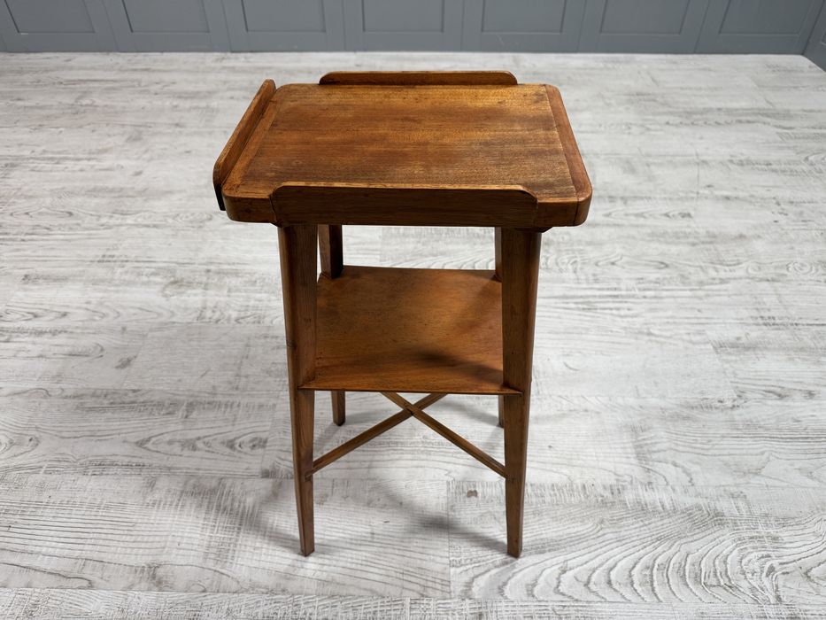 Помощна масичка -пиедестал - цветарник У023